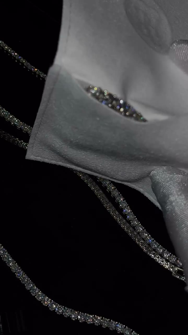 Shanhai moissanite tennis bracelets in motion
